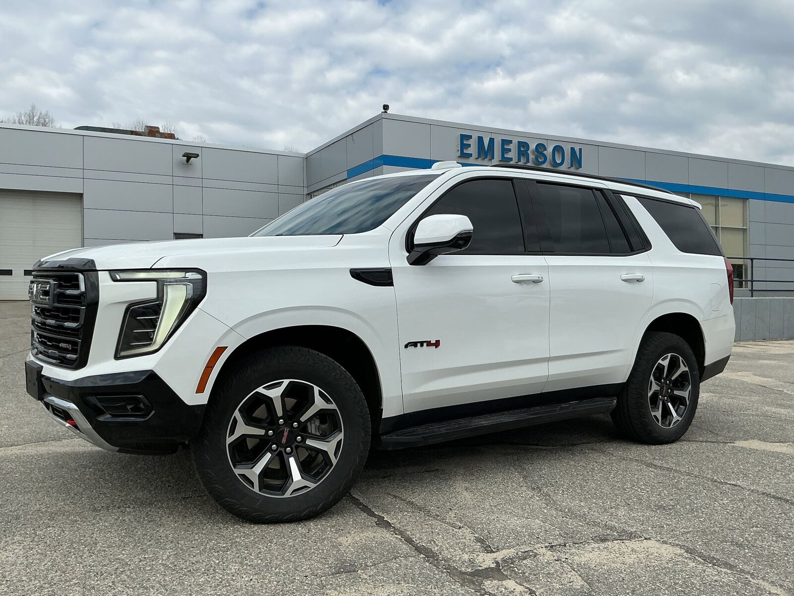 2025 GMC Yukon