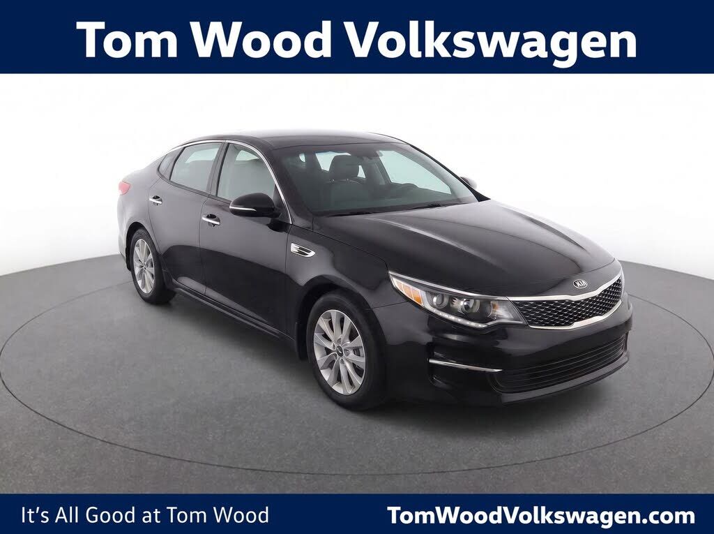 2018 KIA Optima