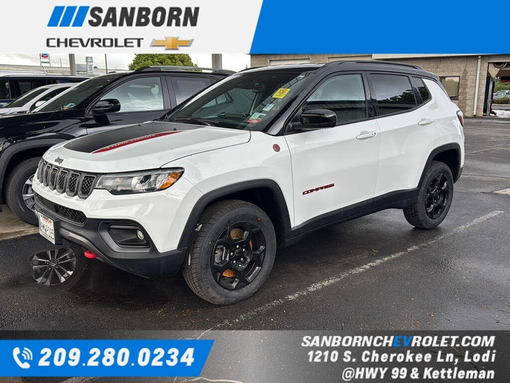 2023 JEEP Compass
