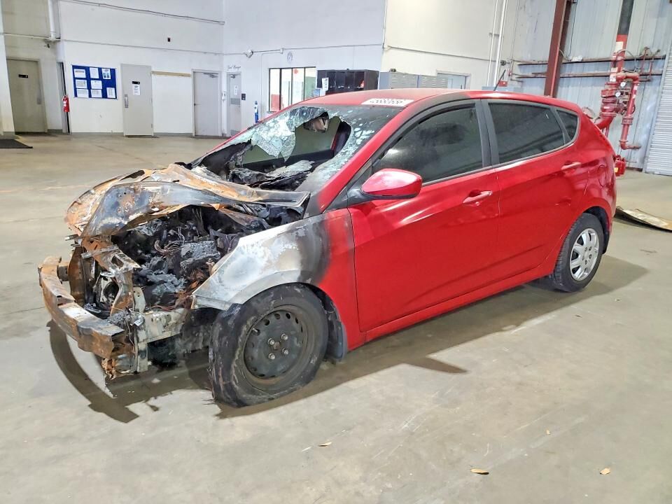 2015 HYUNDAI Accent