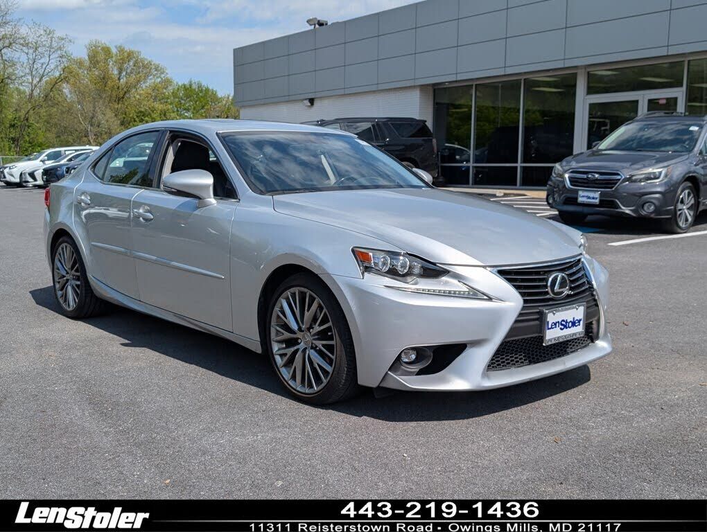 2015 LEXUS IS