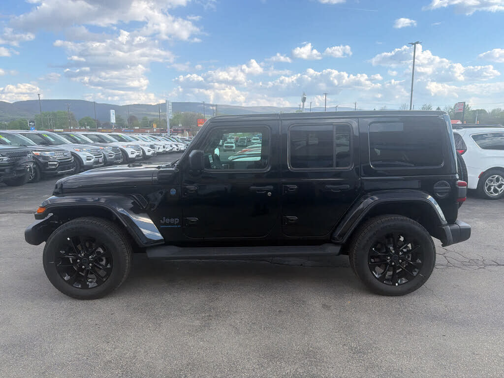 2025 JEEP Wrangler