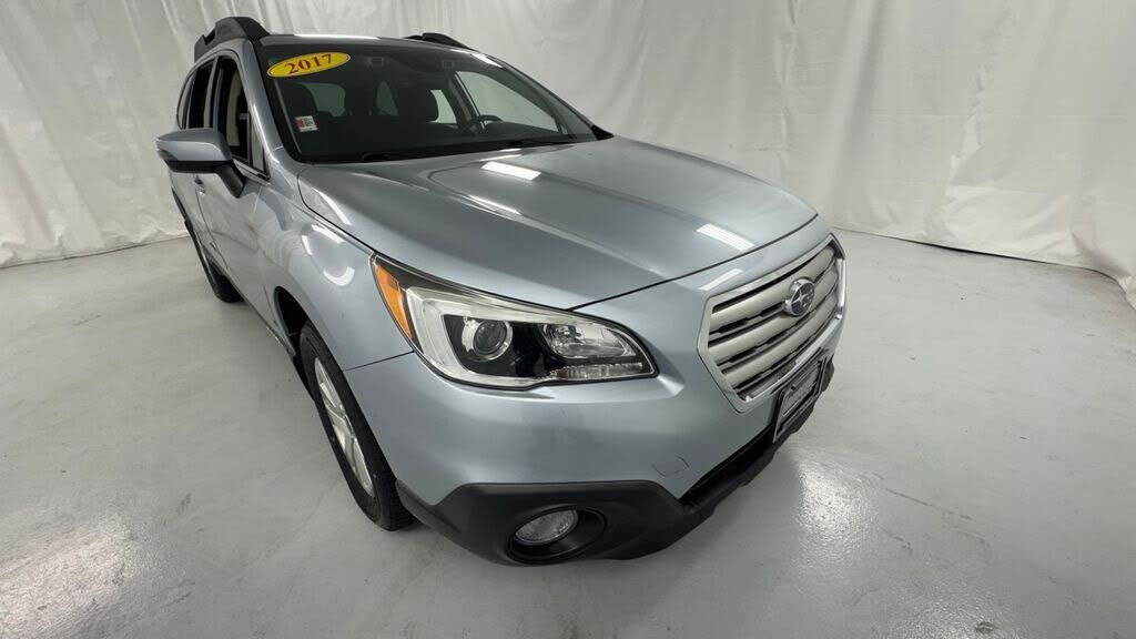 2017 SUBARU Outback