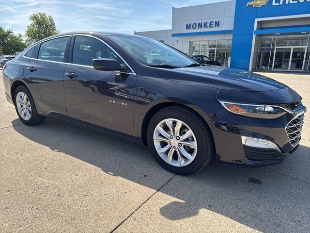 2025 CHEVROLET Malibu