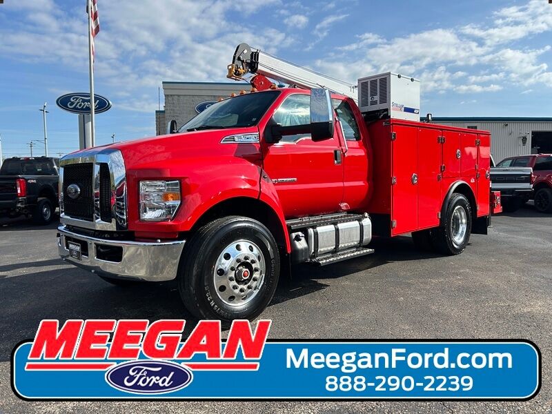 2027 FORD F-750
