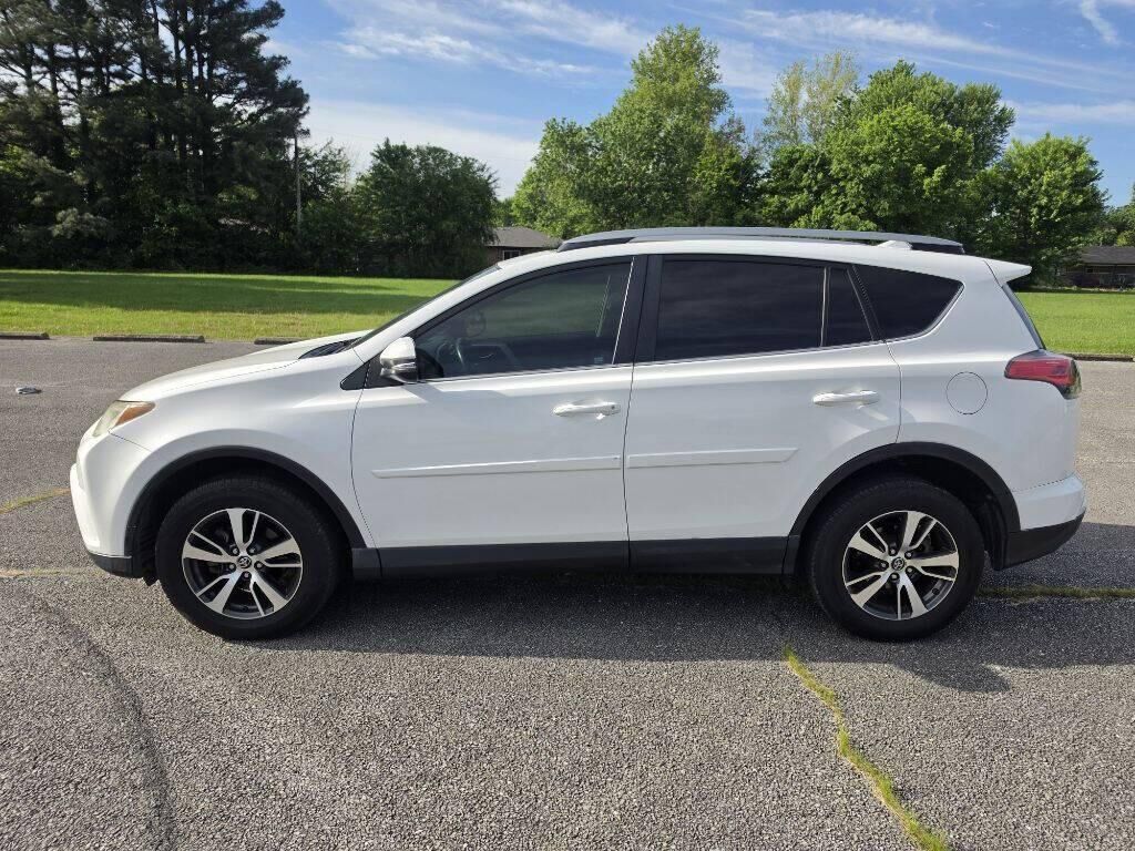 2017 TOYOTA RAV4