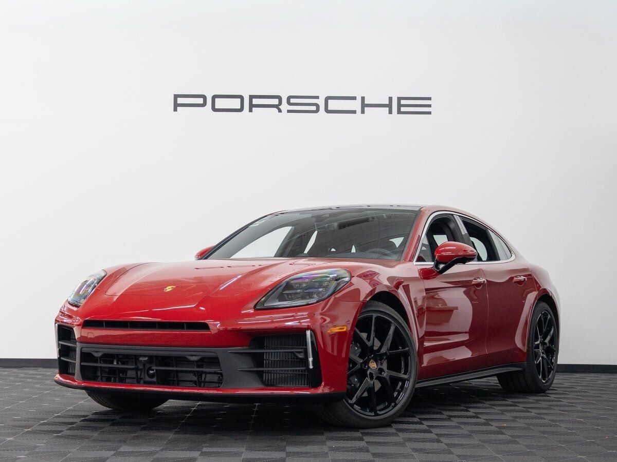 2026 PORSCHE Panamera