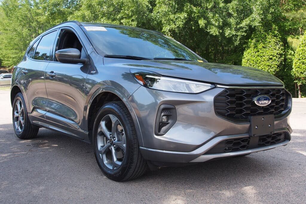 2023 FORD Escape