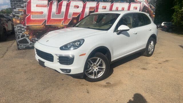 2016 PORSCHE Cayenne