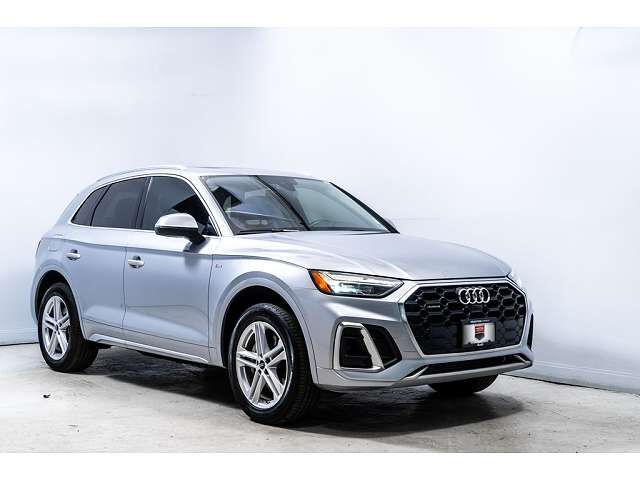 2023 AUDI Q5 e