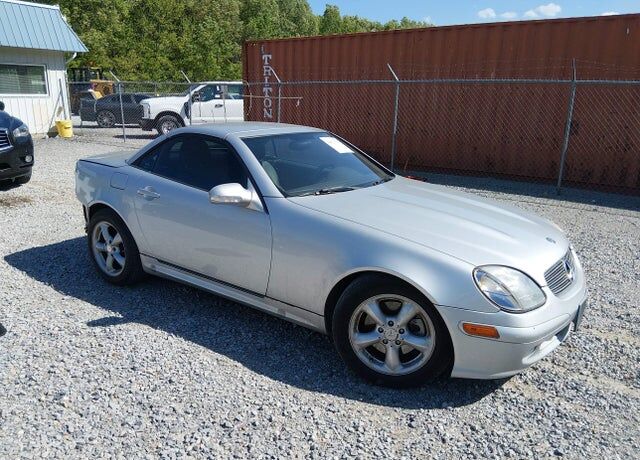 2001 MERCEDES-BENZ SLK-Class