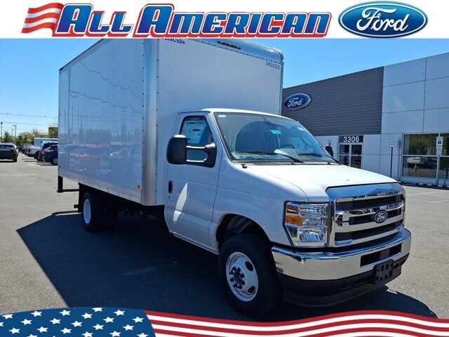 2027 FORD E-350