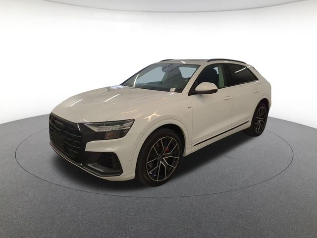 2023 AUDI Q8