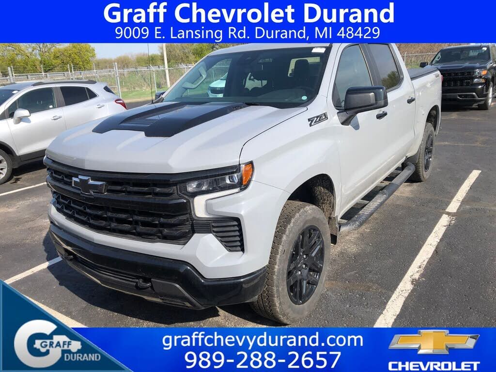 2024 CHEVROLET Silverado