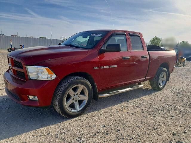 2012 DODGE Ram