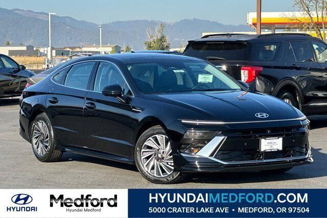 2025 HYUNDAI Sonata