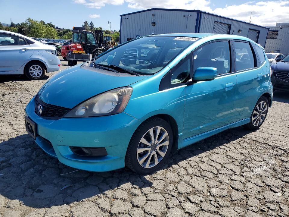 2013 HONDA Fit
