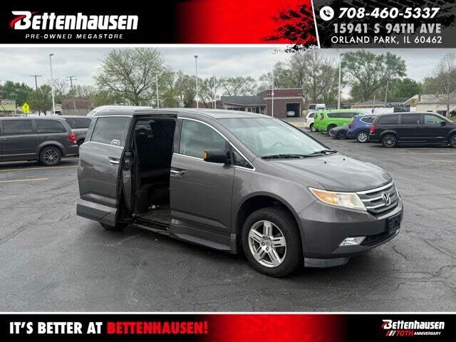 2011 HONDA Odyssey