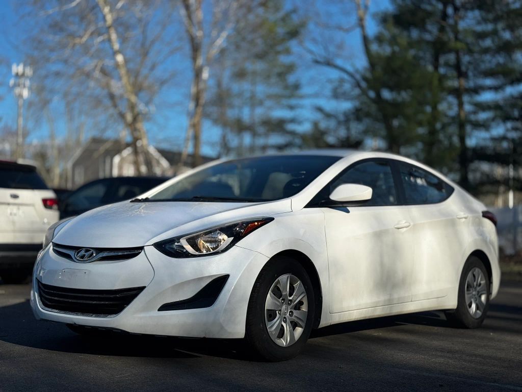 2016 HYUNDAI Elantra