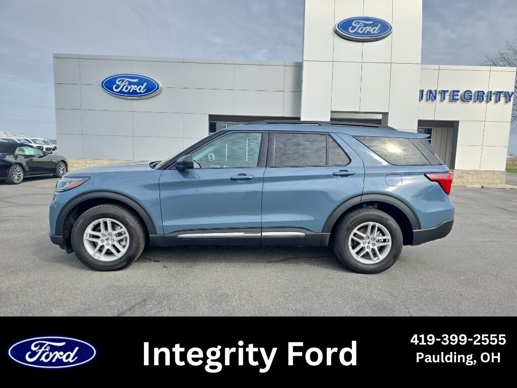 2025 FORD Explorer