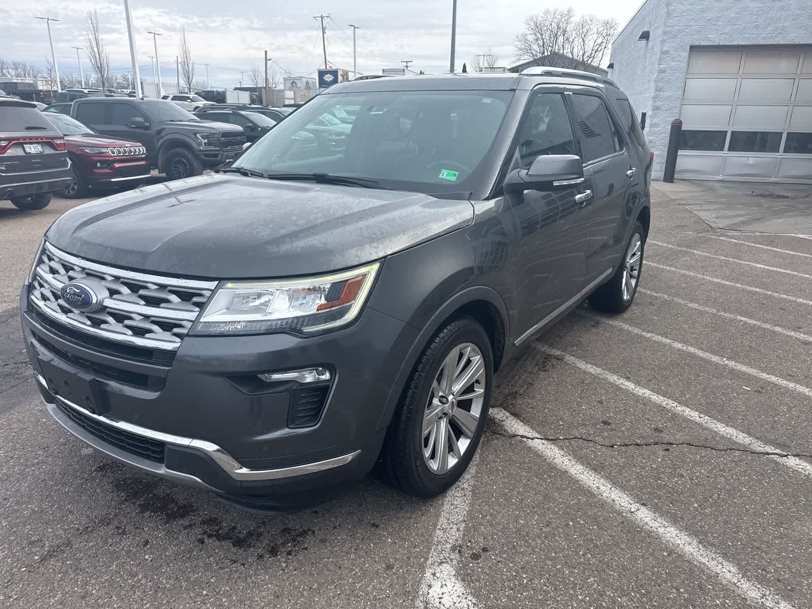 2019 FORD Explorer