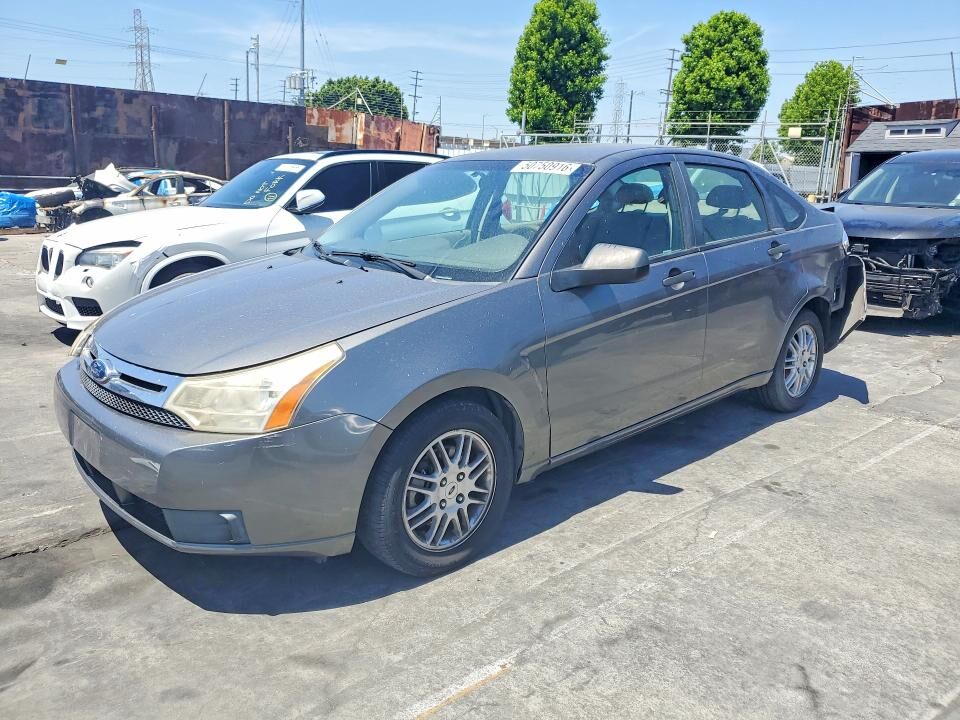 2010 FORD Focus