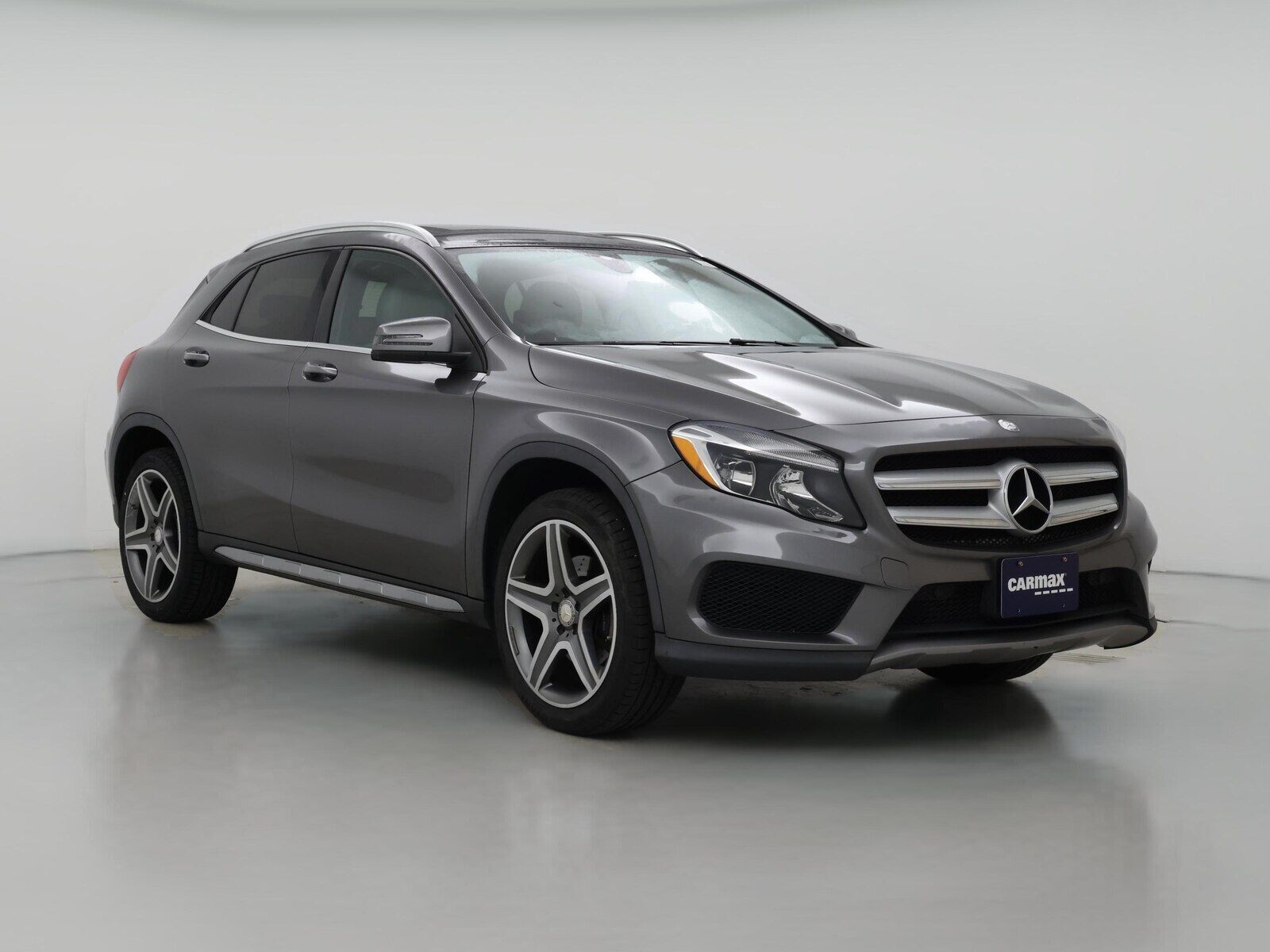 2016 MERCEDES-BENZ GLA-Class