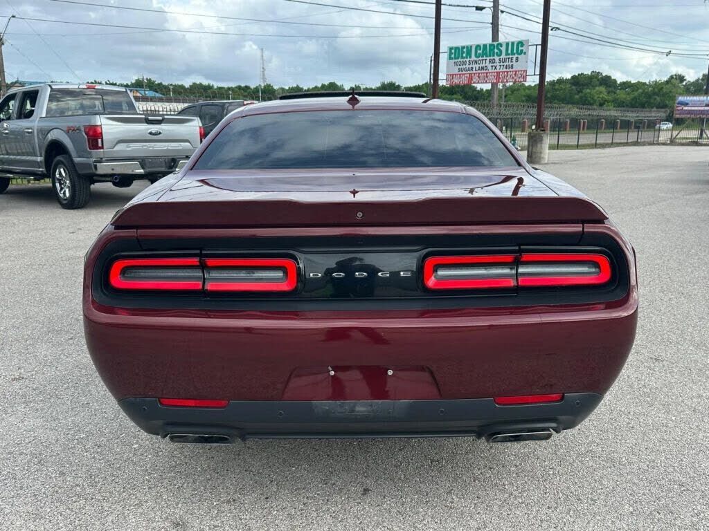 2018 DODGE Challenger