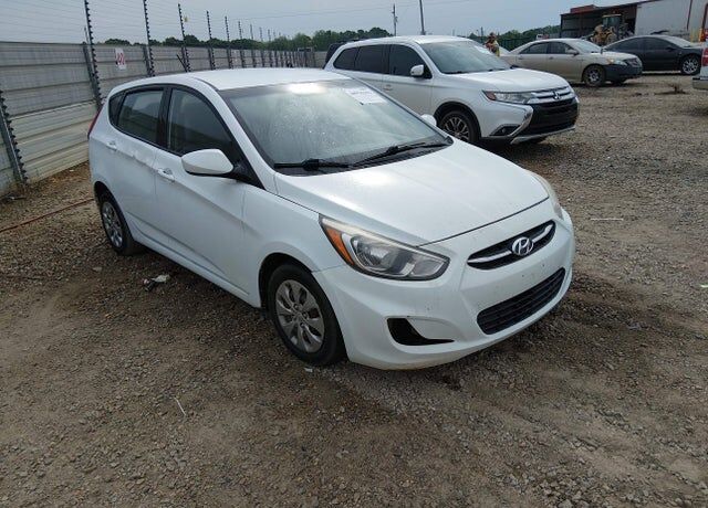 2015 HYUNDAI Accent