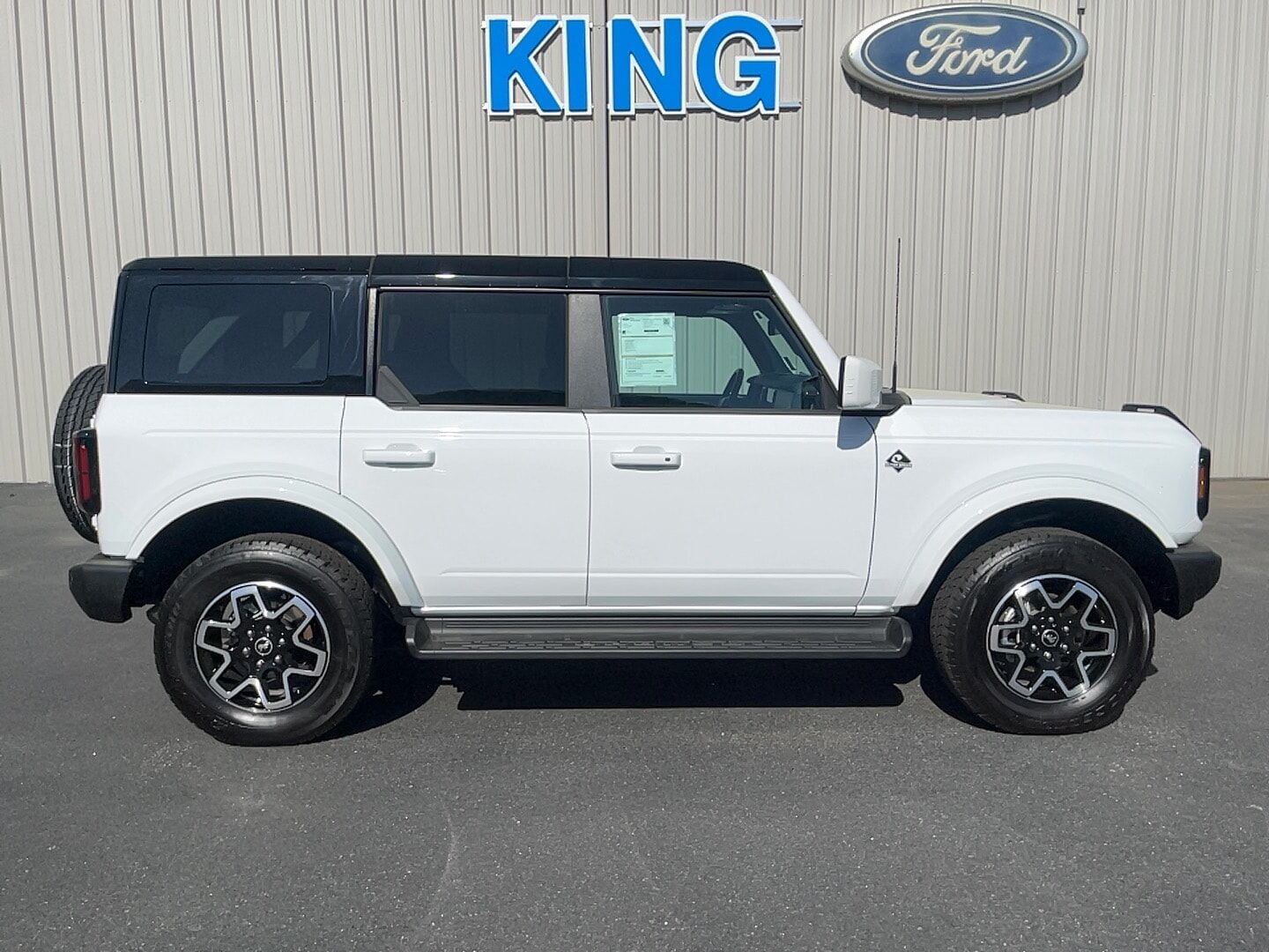 2025 FORD Bronco