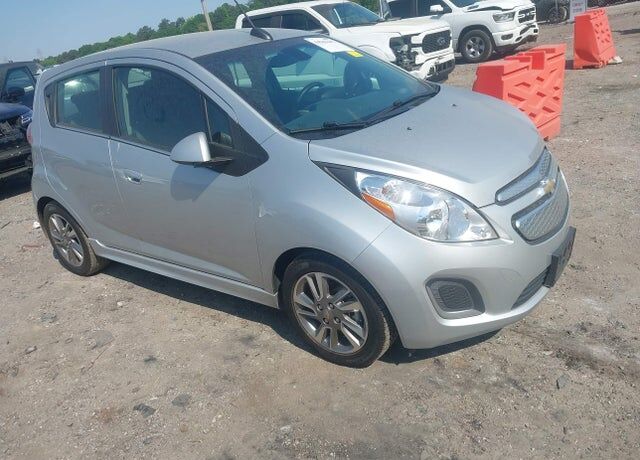 2016 CHEVROLET Spark