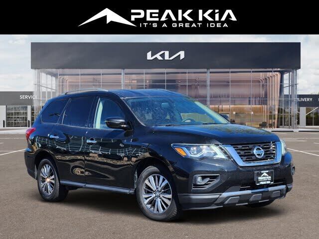 2020 NISSAN Pathfinder