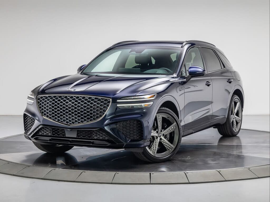 2025 GENESIS GV70