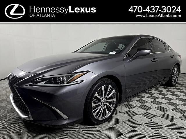 2019 LEXUS ES