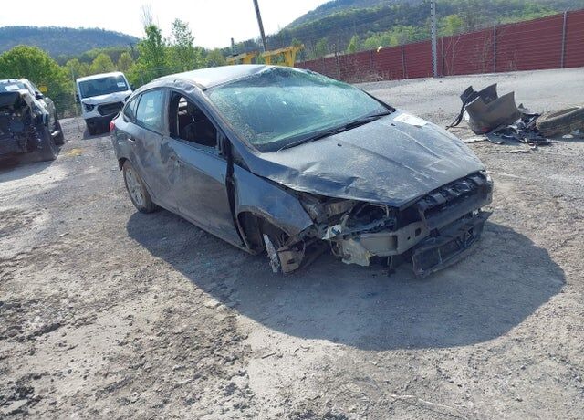 2015 FORD Focus
