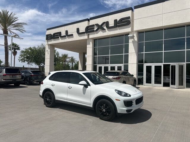 2016 PORSCHE Cayenne