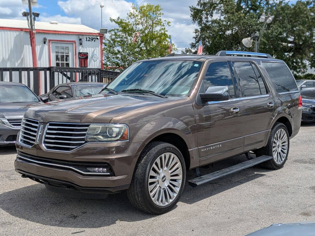 2017 LINCOLN Navigator