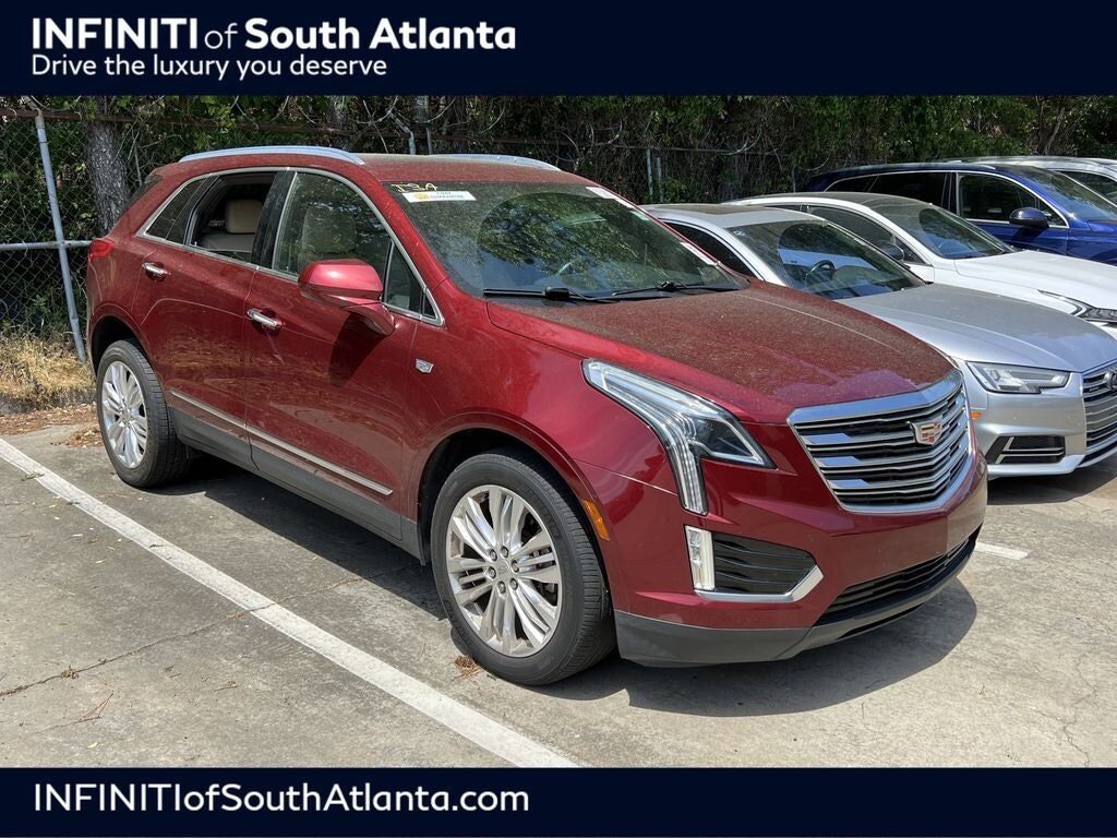 2017 CADILLAC XT5
