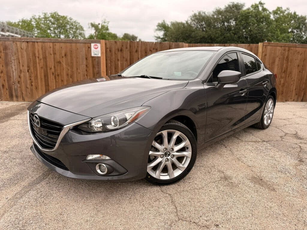 2016 MAZDA Mazda3