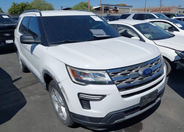 2018 FORD Explorer