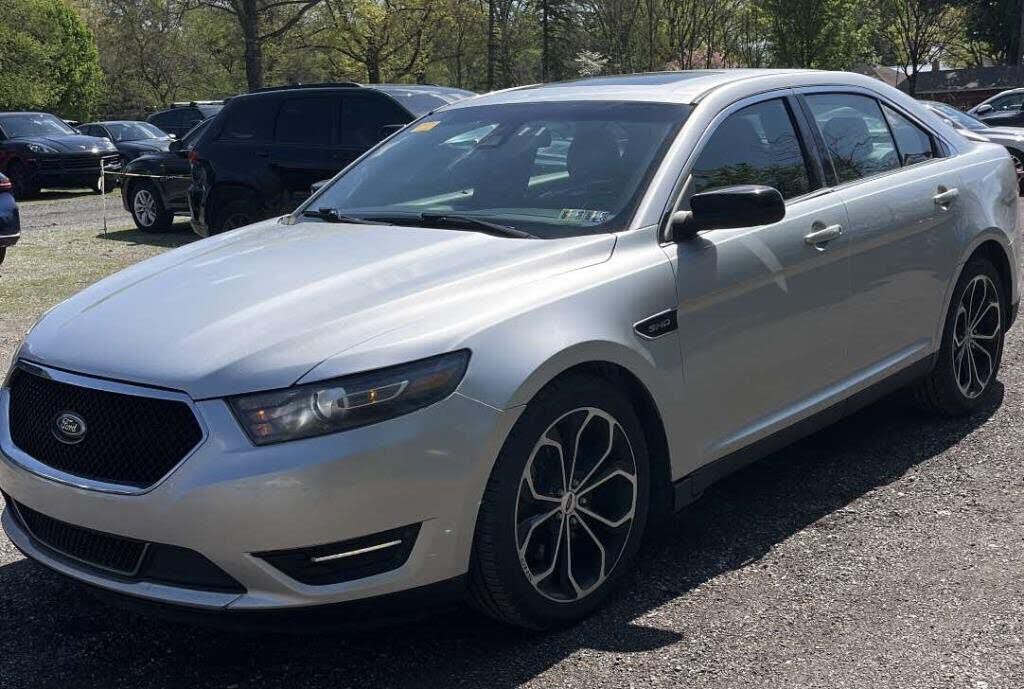 2017 FORD Taurus