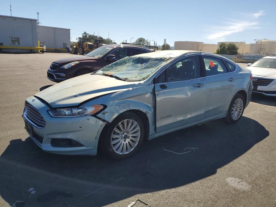 2014 FORD Fusion
