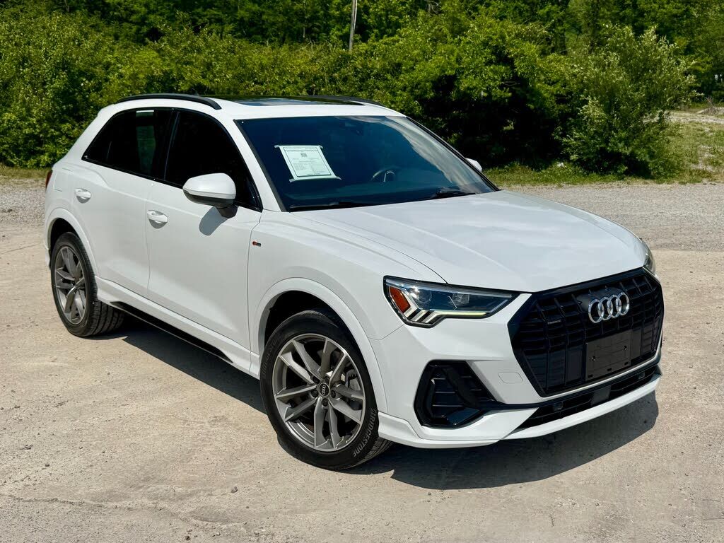 2021 AUDI Q3
