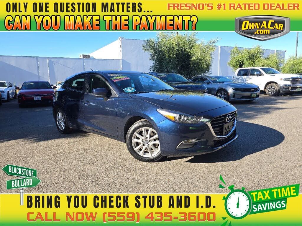 2017 MAZDA Mazda3