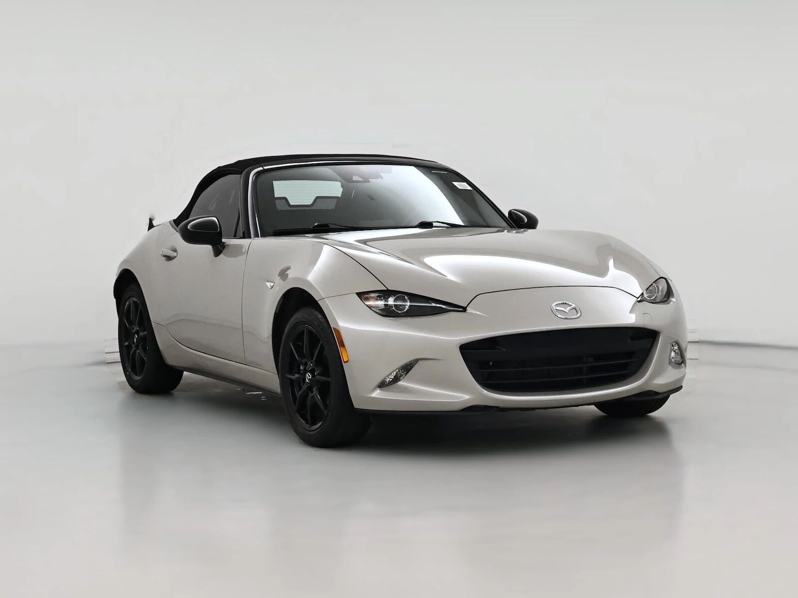 2023 MAZDA MX-5