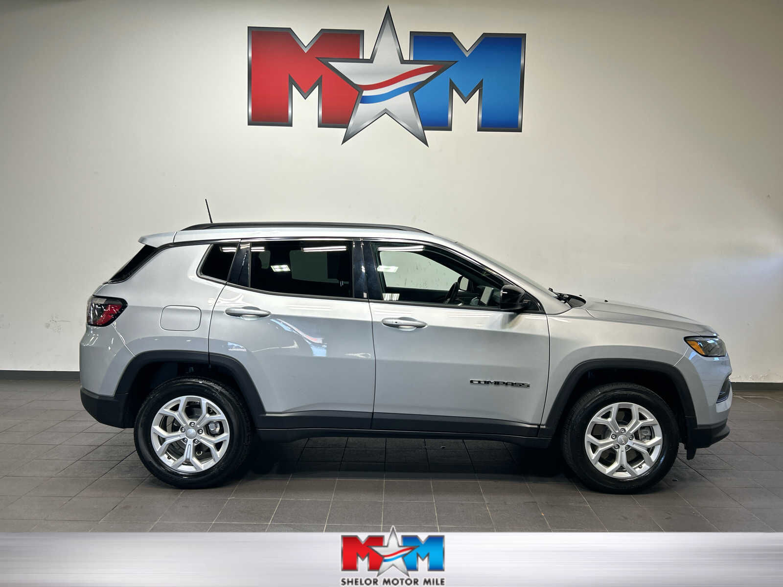 2024 JEEP Compass