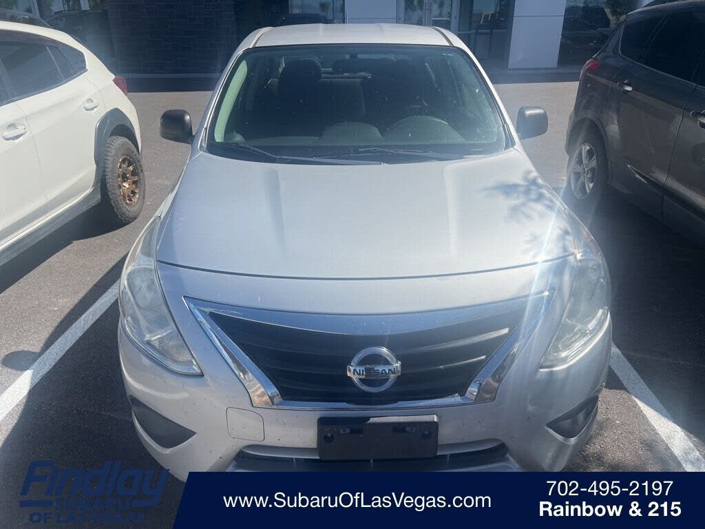 2015 NISSAN Versa