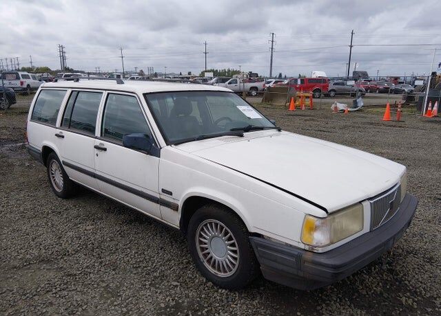 1994 VOLVO 940 Series