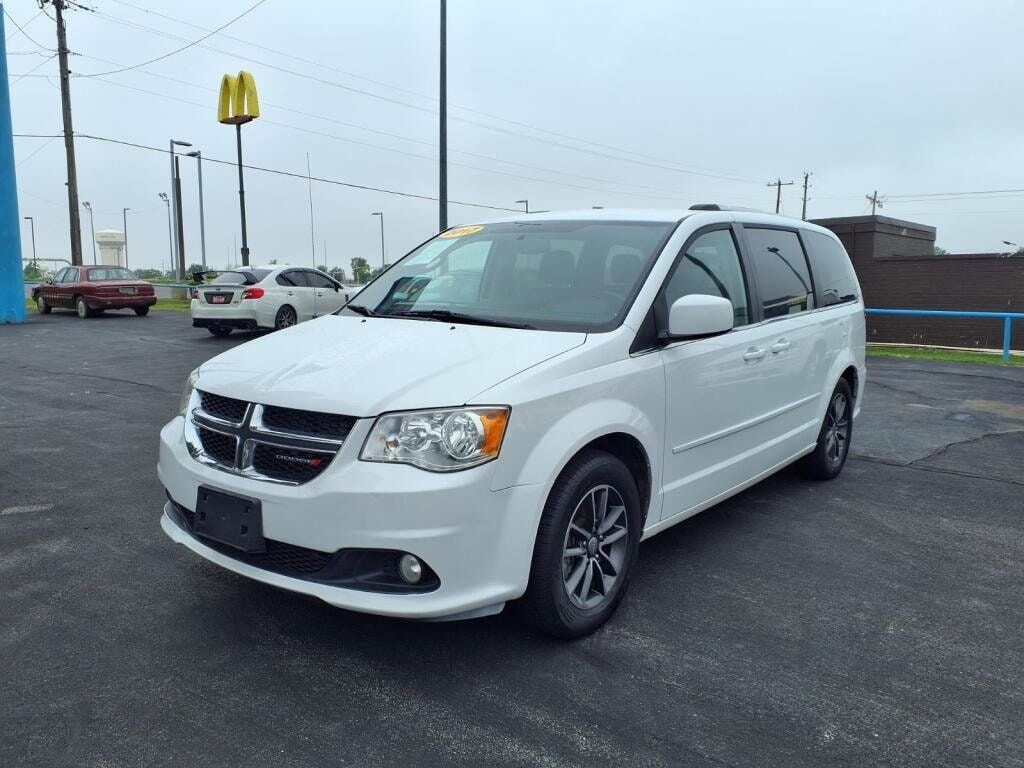 2017 DODGE Grand Caravan