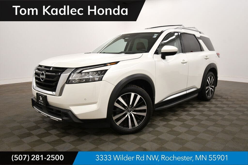 2024 NISSAN Pathfinder
